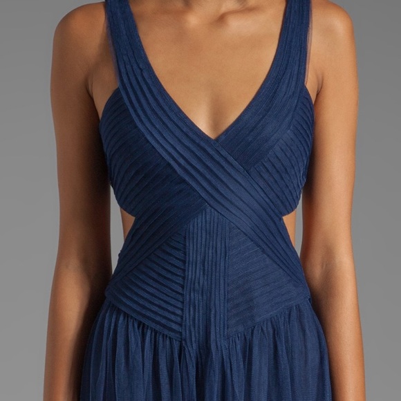 BCBGMaxAzria “Mara” Backless dress - Picture 4 of 6